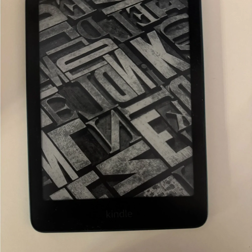 Black E-Reader